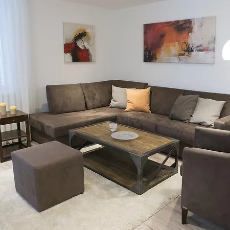 Am Aquarium アパート