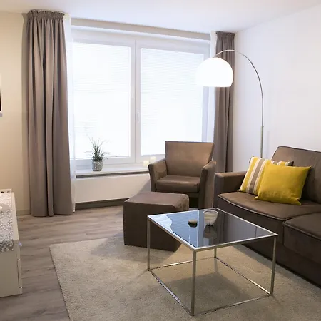 アパート Am Aquarium